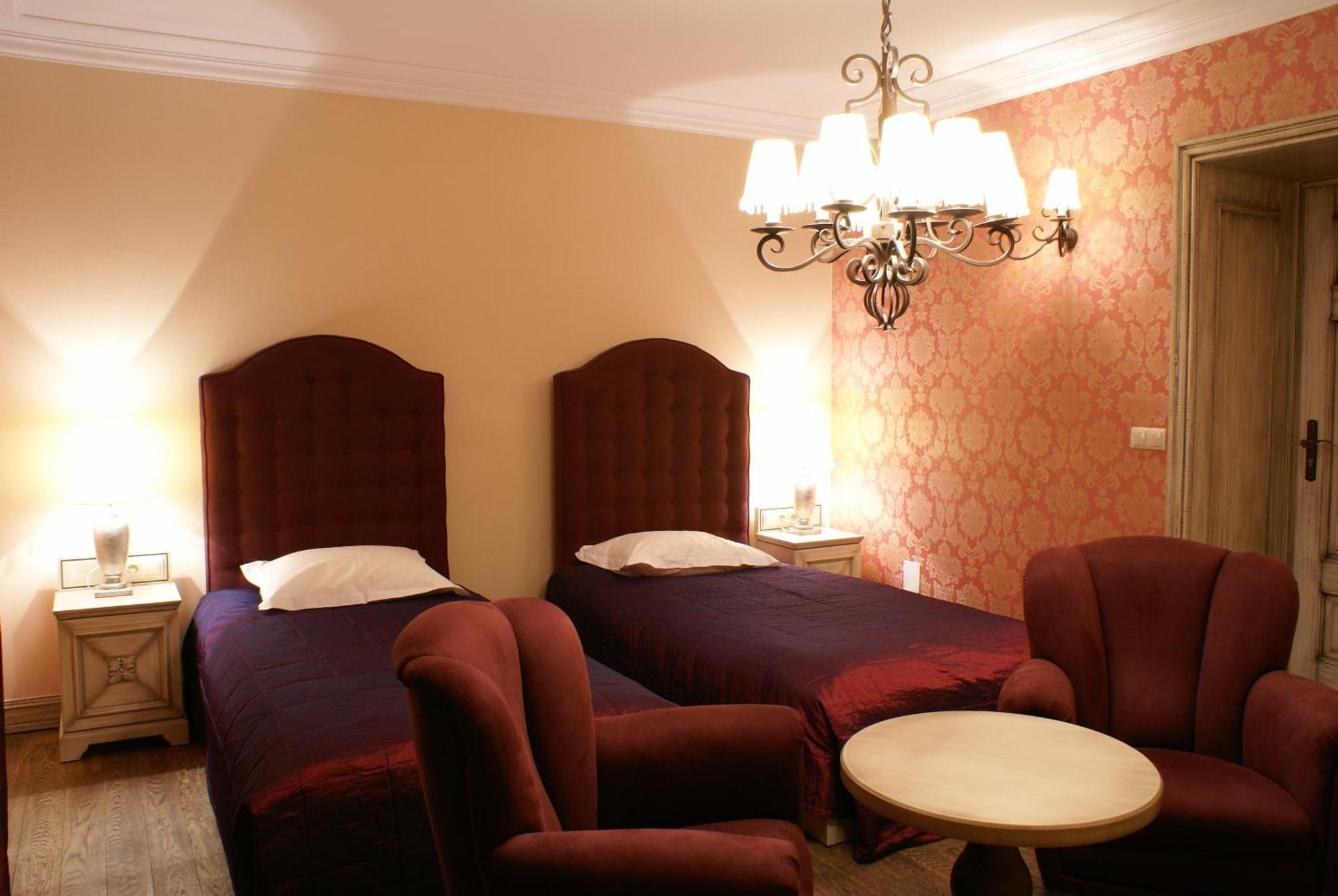 Berberys Park Hotel Kazimierz Dolny Dış mekan fotoğraf